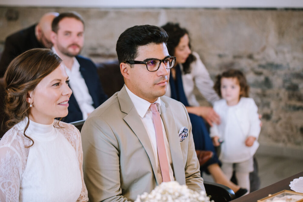 Hochzeitsfotograf Sauerland Meinerzhagen Hochzeit anzug mint brautpaarshooting meinerzhagen miriam folak lennestadt hochzeitsbahnhof ambientetrauung standesamt 156
