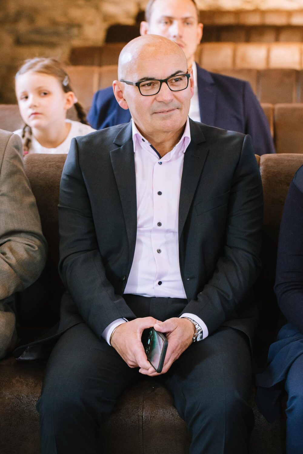 Hochzeitsfotograf Sauerland Meinerzhagen Hochzeit anzug mint brautpaarshooting meinerzhagen miriam folak lennestadt hochzeitsbahnhof ambientetrauung standesamt 157