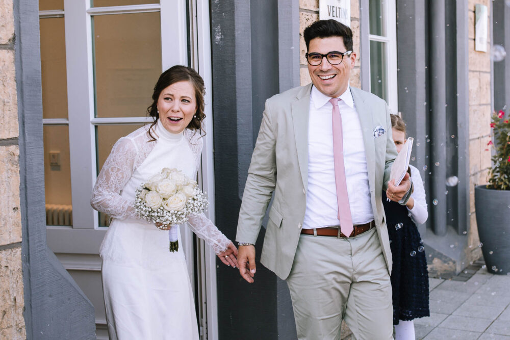 Hochzeitsfotograf Sauerland Meinerzhagen Hochzeit anzug mint brautpaarshooting meinerzhagen miriam folak lennestadt hochzeitsbahnhof ambientetrauung standesamt 207