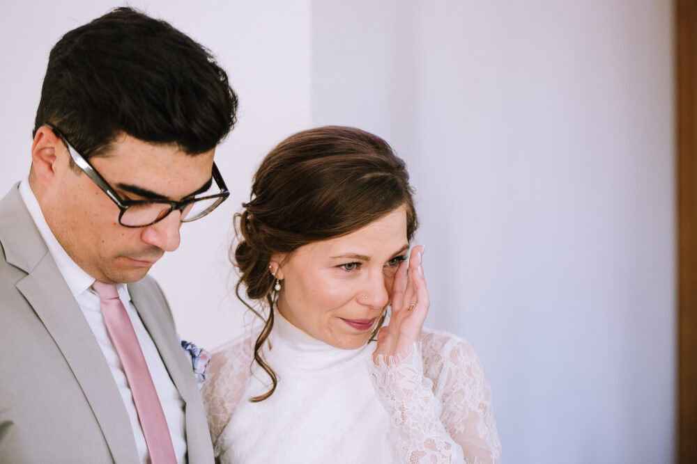Hochzeitsfotograf Sauerland Meinerzhagen Hochzeit anzug mint brautpaarshooting meinerzhagen miriam folak lennestadt hochzeitsbahnhof ambientetrauung standesamt 233