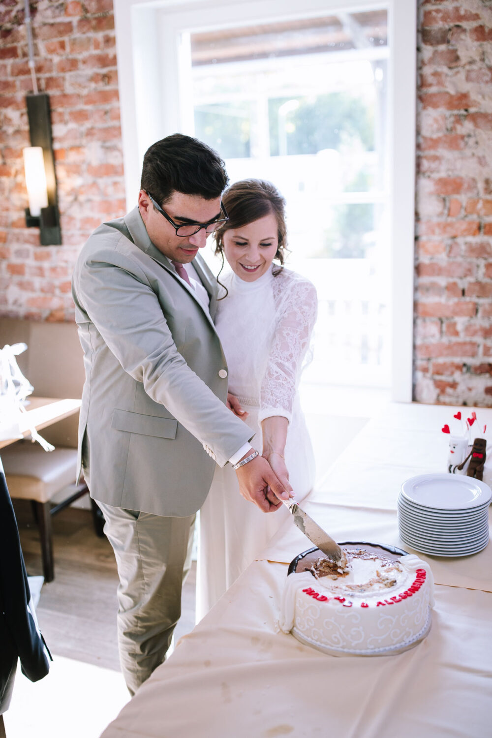 Hochzeitsfotograf Sauerland Meinerzhagen Hochzeit anzug mint brautpaarshooting meinerzhagen miriam folak lennestadt hochzeitsbahnhof ambientetrauung standesamt 276
