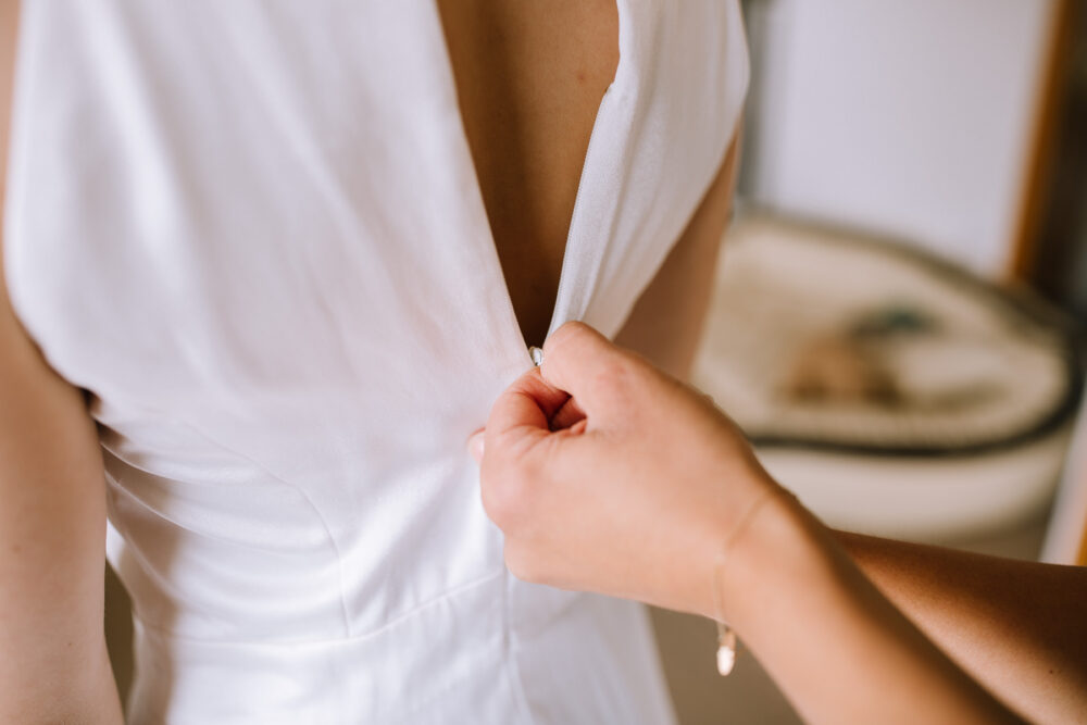 Hochzeitsfotograf Sauerland Meinerzhagen Hochzeit anzug mint brautpaarshooting meinerzhagen miriam folak lennestadt hochzeitsbahnhof ambientetrauung standesamt 59