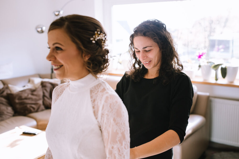 Hochzeitsfotograf Sauerland Meinerzhagen Hochzeit anzug mint brautpaarshooting meinerzhagen miriam folak lennestadt hochzeitsbahnhof ambientetrauung standesamt 67