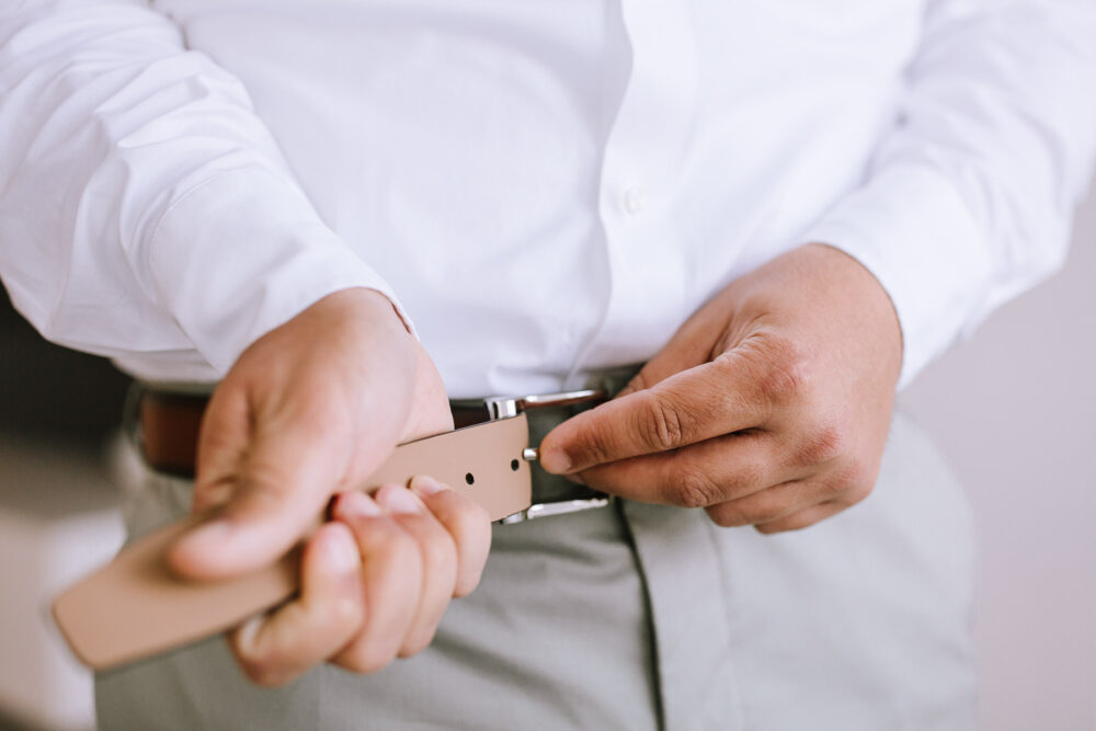 Hochzeitsfotograf Sauerland Meinerzhagen Hochzeit anzug mint brautpaarshooting meinerzhagen miriam folak lennestadt hochzeitsbahnhof ambientetrauung standesamt 7