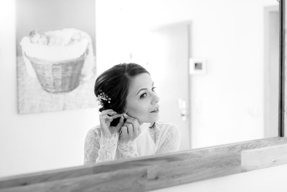 Hochzeitsfotograf Sauerland Meinerzhagen Hochzeit anzug mint brautpaarshooting meinerzhagen miriam folak lennestadt hochzeitsbahnhof ambientetrauung standesamt 77