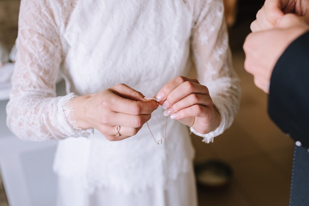 Hochzeitsfotograf Sauerland Meinerzhagen Hochzeit anzug mint brautpaarshooting meinerzhagen miriam folak lennestadt hochzeitsbahnhof ambientetrauung standesamt 78