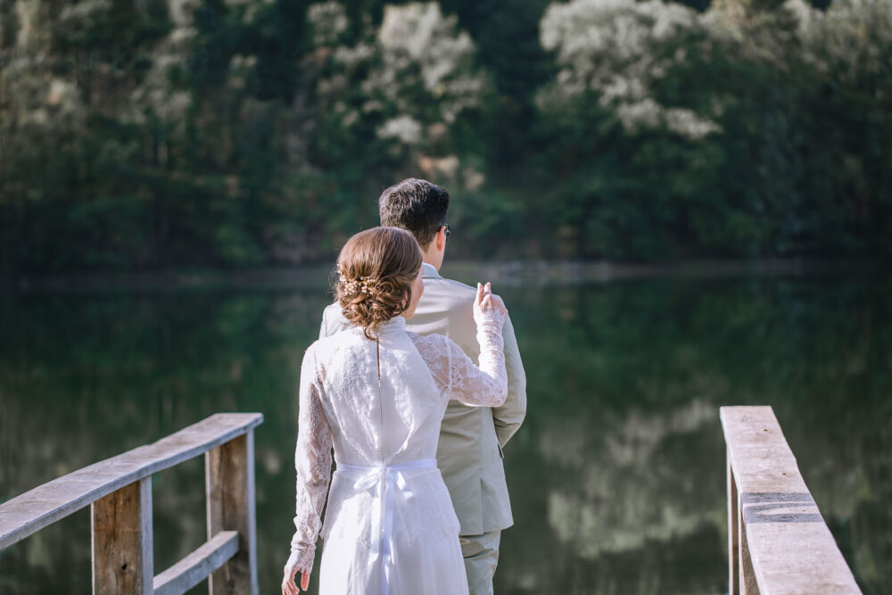 Hochzeitsfotograf Sauerland Meinerzhagen Hochzeit anzug mint brautpaarshooting meinerzhagen miriam folak lennestadt hochzeitsbahnhof ambientetrauung standesamt 91
