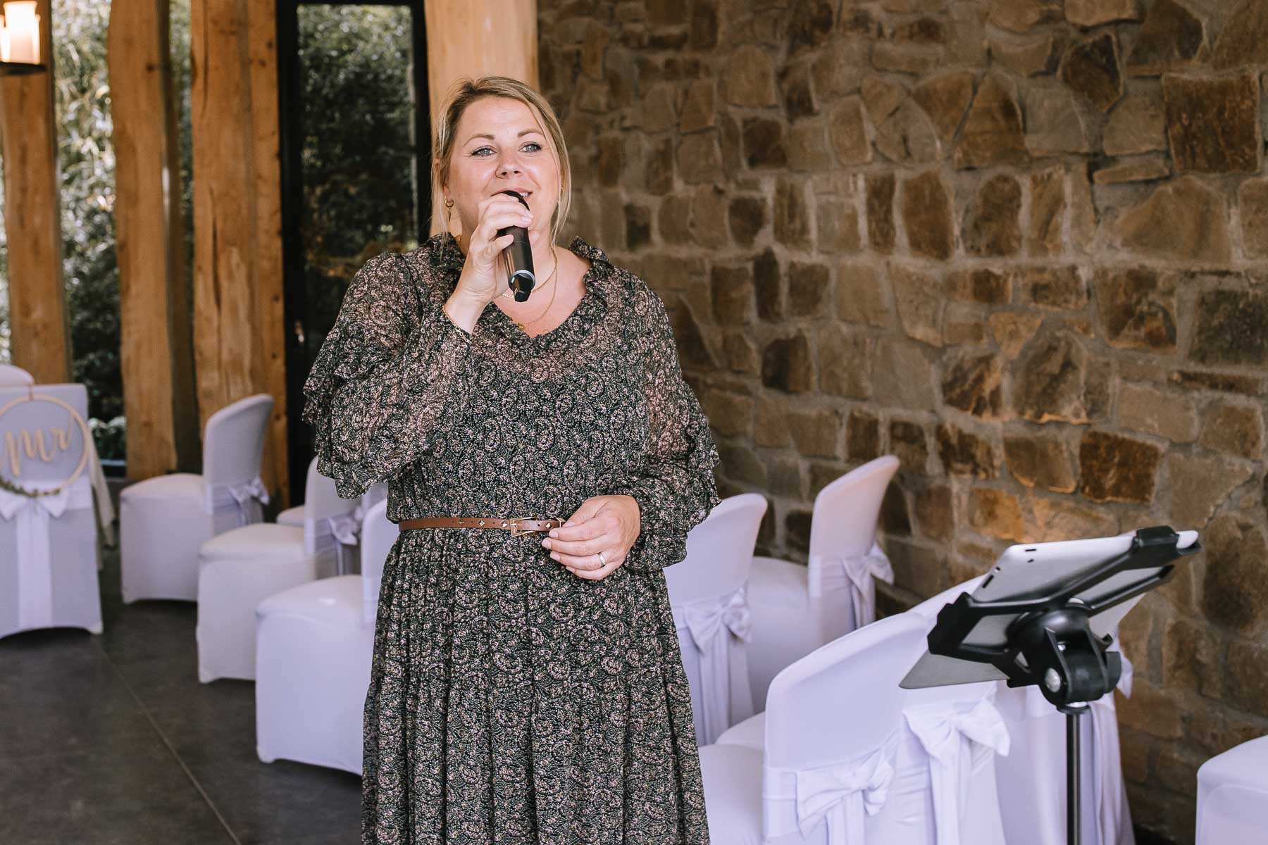 Hochzeitsfotografin Sauerland hochzeitsfotograf ruhrgebiet confideum voshoevel hochzeit niederrhein miriam folak hochzeitsfotografin nrw hochzeitsreportage ambientetrauung 378