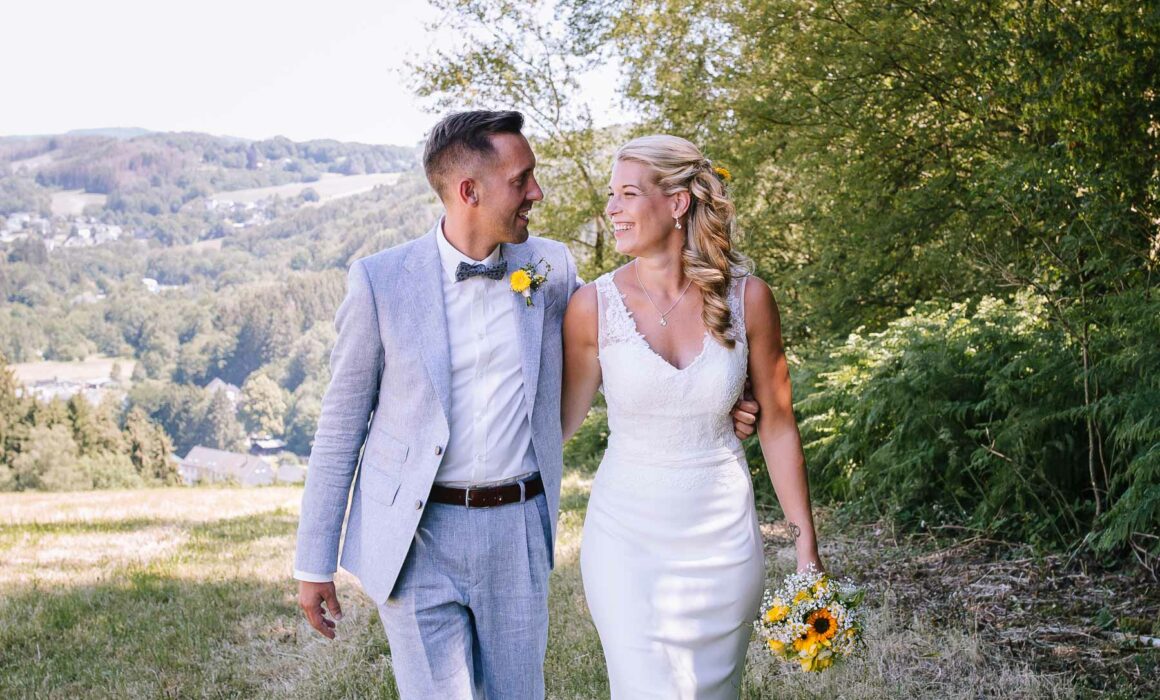 Hochzeitsfotografin sauerland hochzeitsfotograf ruhrgebiet schloss ehreshoven schlosshochzeit koeln hochzeit ruhrgebiet hochzeitsmesse nrw 417