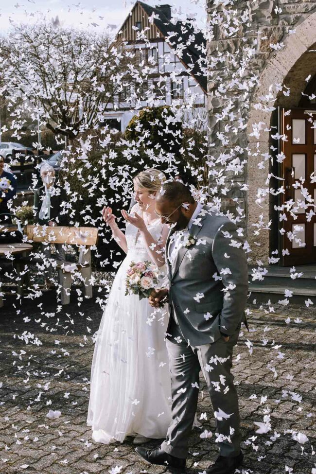 Hochzeitsfotografin marsberg bredelar hochsauerland hochzeitsfotograf sauerland meinerzhagen ruhrgebiet wilde wiese 120 1
