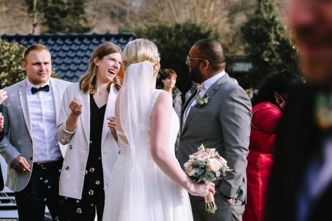 Hochzeitsfotografin marsberg bredelar hochsauerland hochzeitsfotograf sauerland meinerzhagen ruhrgebiet wilde wiese 123