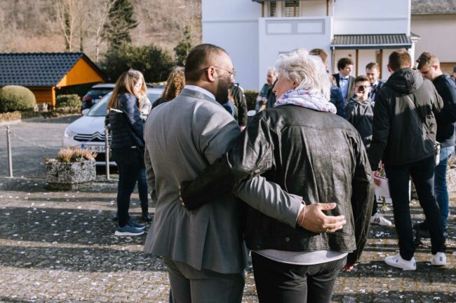 Hochzeitsfotografin marsberg bredelar hochsauerland hochzeitsfotograf sauerland meinerzhagen ruhrgebiet wilde wiese 144