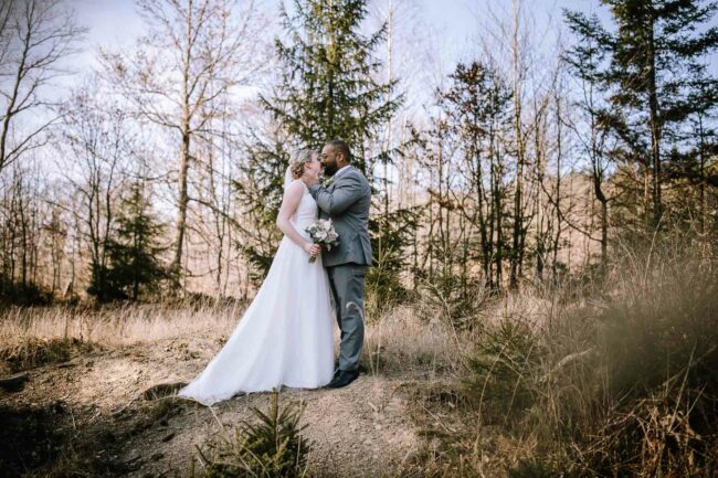 Hochzeitsfotografin marsberg bredelar hochsauerland hochzeitsfotograf sauerland meinerzhagen ruhrgebiet wilde wiese 15