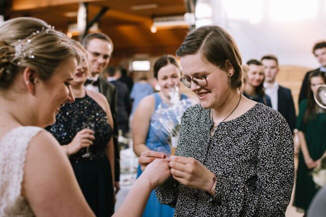 Hochzeitsfotografin marsberg bredelar hochsauerland hochzeitsfotograf sauerland meinerzhagen ruhrgebiet wilde wiese 150