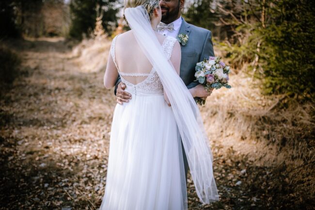 Hochzeitsfotografin marsberg bredelar hochsauerland hochzeitsfotograf sauerland meinerzhagen ruhrgebiet wilde wiese 19