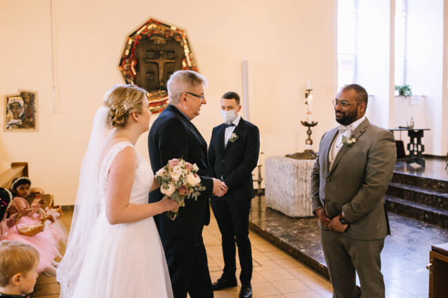 Hochzeitsfotografin marsberg bredelar hochsauerland hochzeitsfotograf sauerland meinerzhagen ruhrgebiet wilde wiese 61