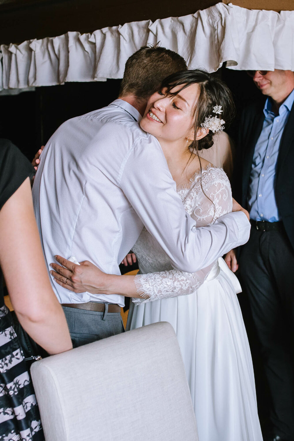 Hochzeitsfotografin sauerland hochzeitsfotograf ruhrgebiet brauhof wilshaus deutsch japanisch hochzeit ruhrgebiet ambientetrauun 41