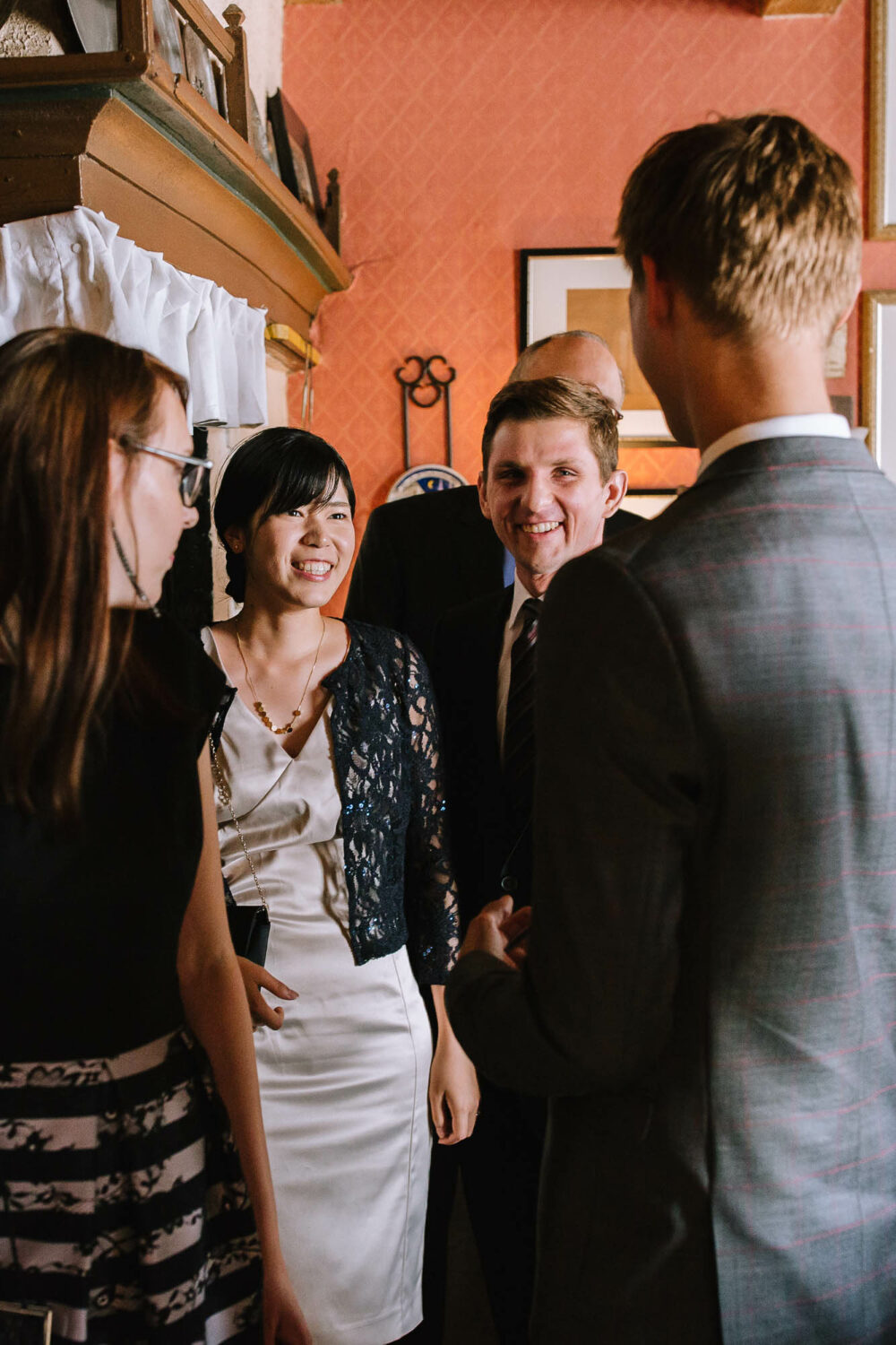 Hochzeitsfotografin sauerland hochzeitsfotograf ruhrgebiet brauhof wilshaus deutsch japanisch hochzeit ruhrgebiet ambientetrauun 43