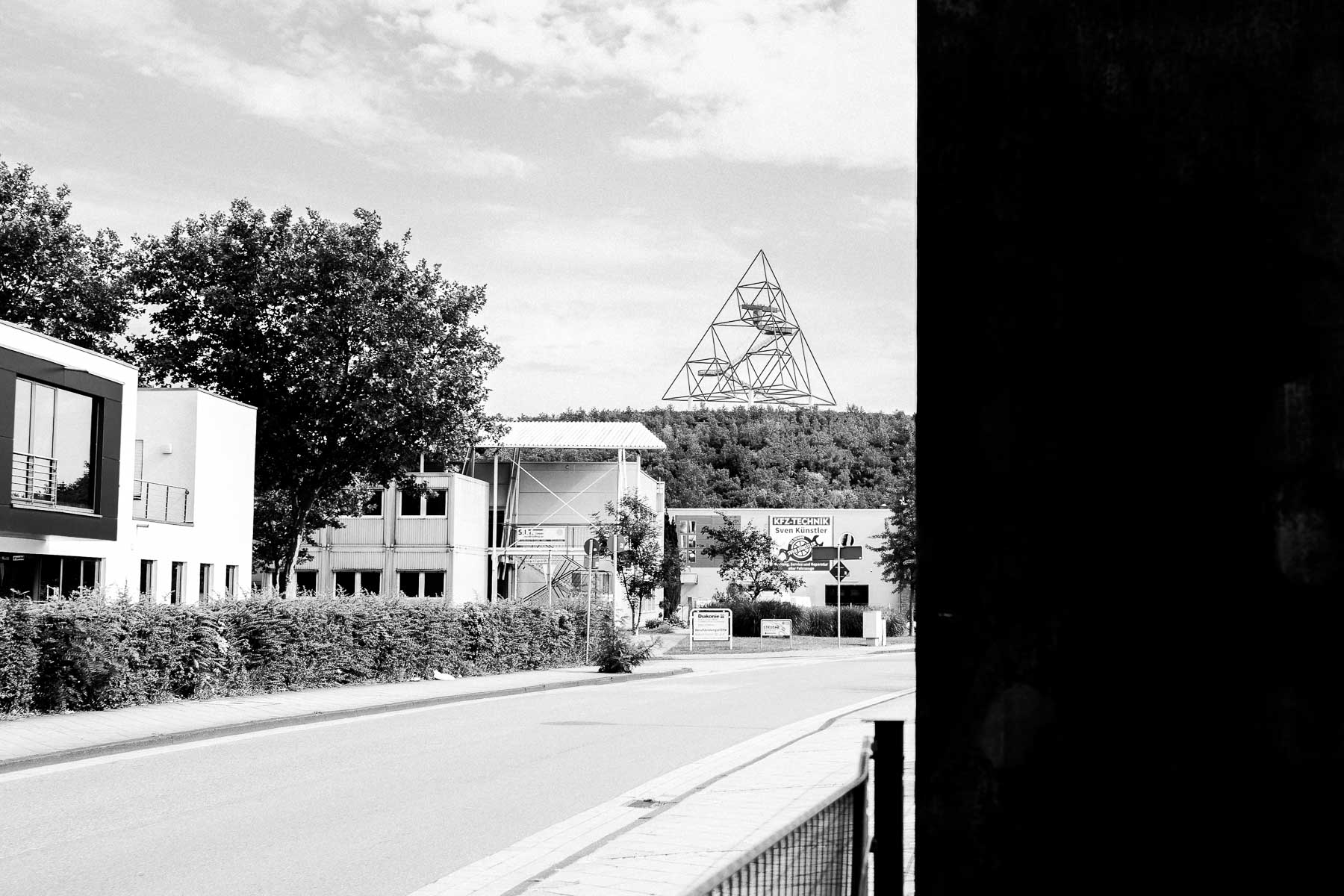 Hochzetsfotografin sauerland st.petrus canisius dortmund polnische hochzeit lokschuppen bottrop tetraeder hochzeitsfotograf ruhrgebiet 576