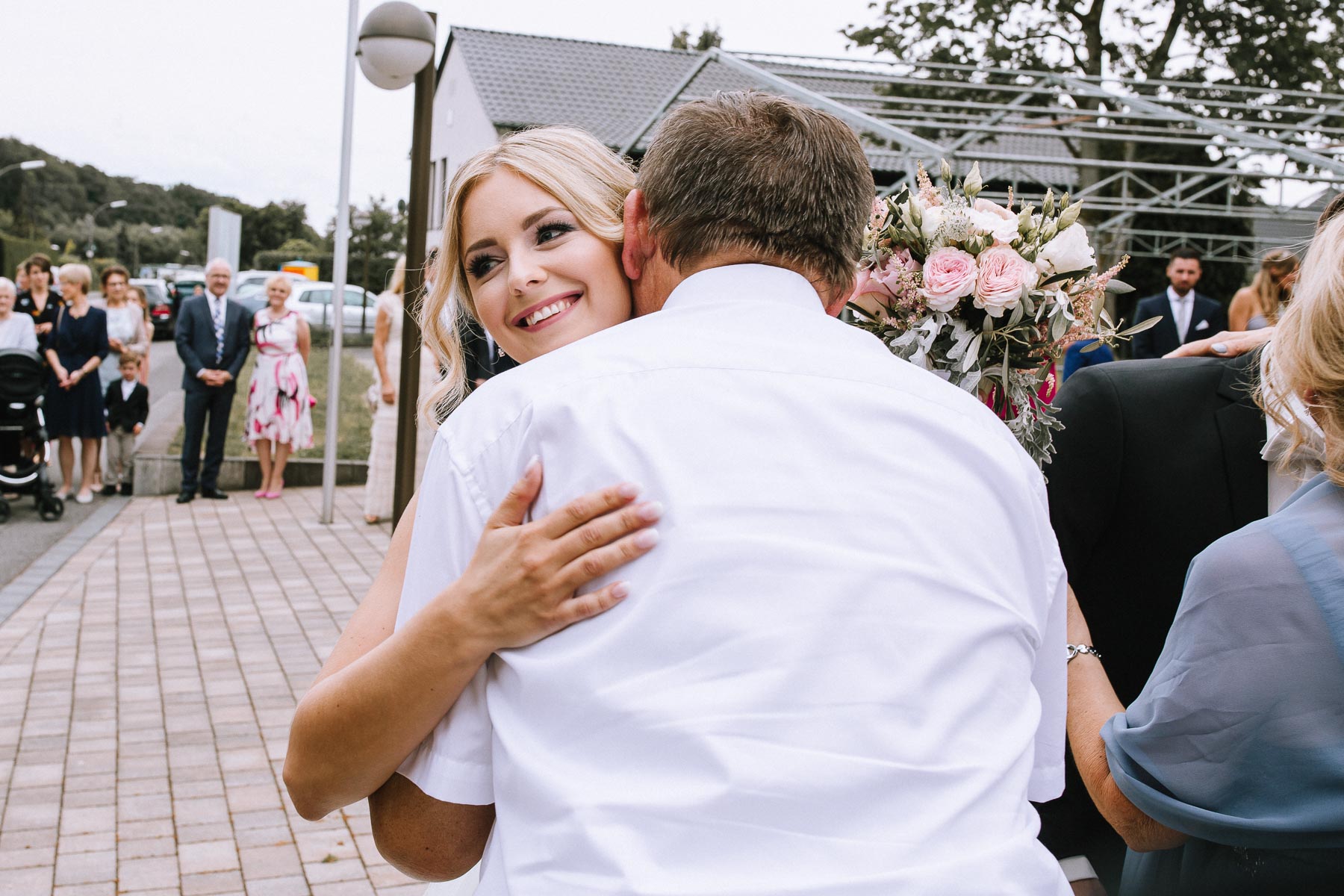 Hochzetsfotografin sauerland st.petrus canisius dortmund polnische hochzeit lokschuppen bottrop tetraeder hochzeitsfotograf ruhrgebiet 87