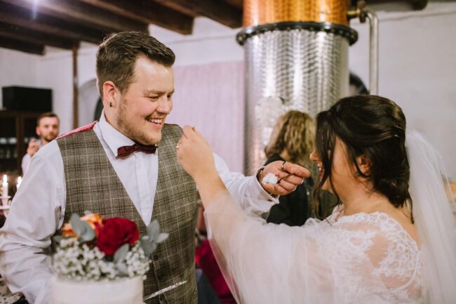 historische brennerei roensahl kochbar kierspe hochzeitsfotograf sauerland hochzeitsfotografin koeln bergische hochzeitslocation nrw kochanowa boutanique marburg 129