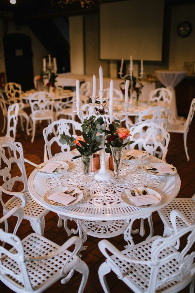 historische brennerei roensahl kochbar kierspe hochzeitsfotograf sauerland hochzeitsfotografin koeln bergische hochzeitslocation nrw kochanowa boutanique marburg 17