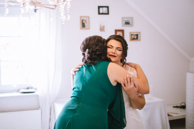 historische brennerei roensahl kochbar kierspe hochzeitsfotograf sauerland hochzeitsfotografin koeln bergische hochzeitslocation nrw kochanowa boutanique marburg 46