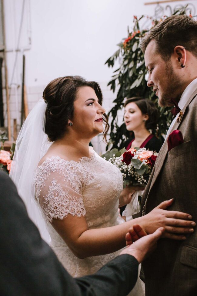 historische brennerei roensahl kochbar kierspe hochzeitsfotograf sauerland hochzeitsfotografin koeln bergische hochzeitslocation nrw kochanowa boutanique marburg 55