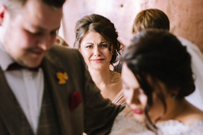 historische brennerei roensahl kochbar kierspe hochzeitsfotograf sauerland hochzeitsfotografin koeln bergische hochzeitslocation nrw kochanowa boutanique marburg 72