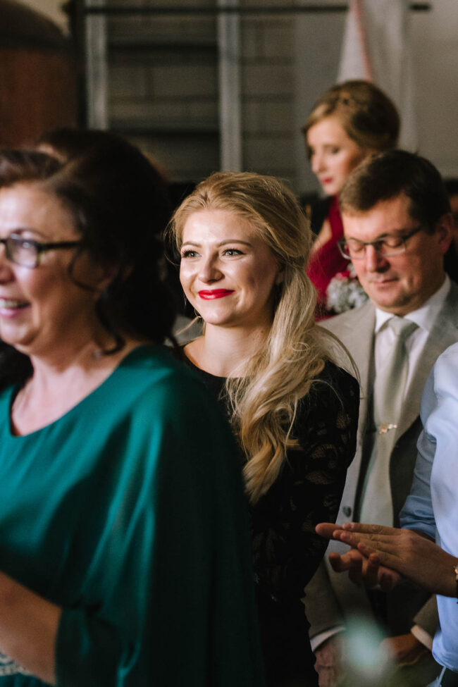 historische brennerei roensahl kochbar kierspe hochzeitsfotograf sauerland hochzeitsfotografin koeln bergische hochzeitslocation nrw kochanowa boutanique marburg 83