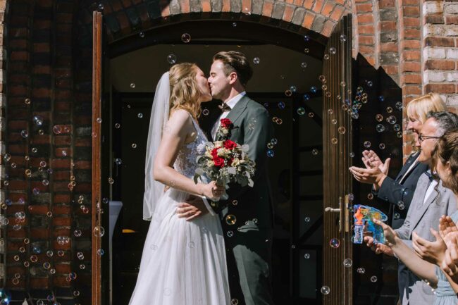 Hochzeitsfotografin sauerland hochzeitsfotograf nrw geldern duisburg ruhrgebiet miriam folak essenberg hochheide kirche schloss walbeck hochzeitslocation nrw (236)