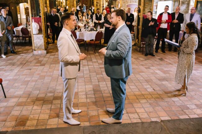 Rittergut Haus Laer Bochum Hochzeit Hochzeitsfotografin sauerland hochzeitsfotograf ruhrgebiet witten freie trauung lgbtq wedding hochzeitslocation nrw schwules paar ( (317)