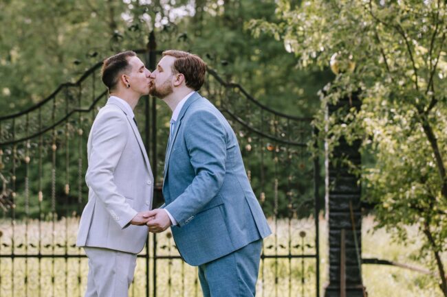 Rittergut Haus Laer Bochum Hochzeit Hochzeitsfotografin sauerland hochzeitsfotograf ruhrgebiet witten freie trauung lgbtq wedding hochzeitslocation nrw schwules paar ( (44)