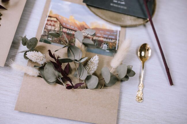 Rittergut Haus Laer Bochum Hochzeit Hochzeitsfotografin sauerland hochzeitsfotograf ruhrgebiet witten freie trauung lgbtq wedding papeterie (9)