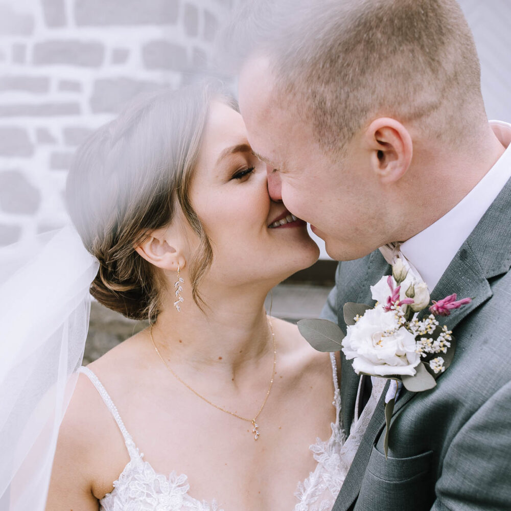 sauerland hochzeitsfotografin ruhrgebiet hochzeitsfotograf oberberg schalksmühle hochzeitslocation nrw hülscheid lüdenscheid hochzeitsmesse gummersbach attendorn (307)