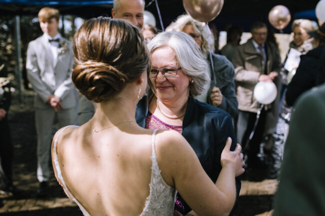 sauerland hochzeitsfotografin ruhrgebiet hochzeitsfotograf oberberg schalksmühle hochzeitslocation nrw hülscheid lüdenscheid hochzeitsmesse gummersbach attendorn (614)