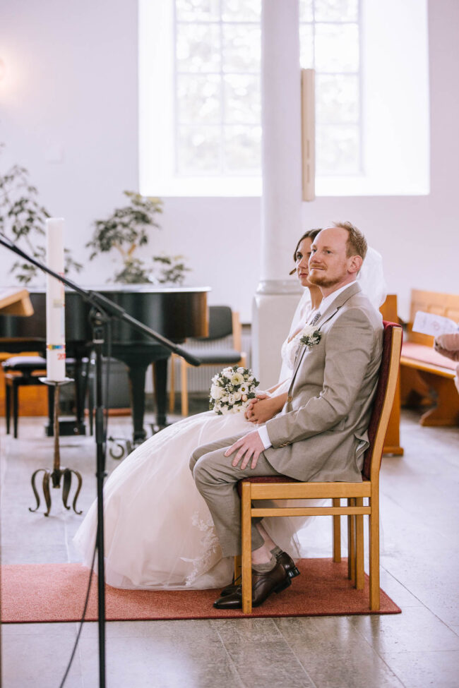 hochzeitsfotografin sauerland hückeswagen pauluskirche bergisches land hochzeitsmesse gummerbach meinerzhagen attendorn rheinland hochzeitslocation nrw (145)