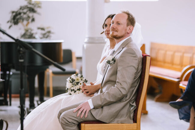 hochzeitsfotografin sauerland hückeswagen pauluskirche bergisches land hochzeitsmesse gummerbach meinerzhagen attendorn rheinland hochzeitslocation nrw (146)