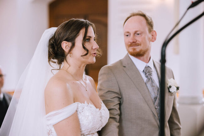 hochzeitsfotografin sauerland hückeswagen pauluskirche bergisches land hochzeitsmesse gummerbach meinerzhagen attendorn rheinland hochzeitslocation nrw (210)