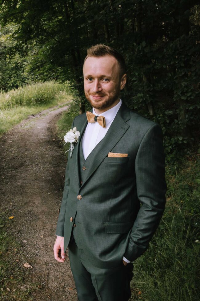 Jagdhaus im kuehl hochzeit hochzeitsfotografin iserlohn sauerland hochzeitsfotograf ruhrgebiet maerkischer kreis hochzeitslocation nrw (110)