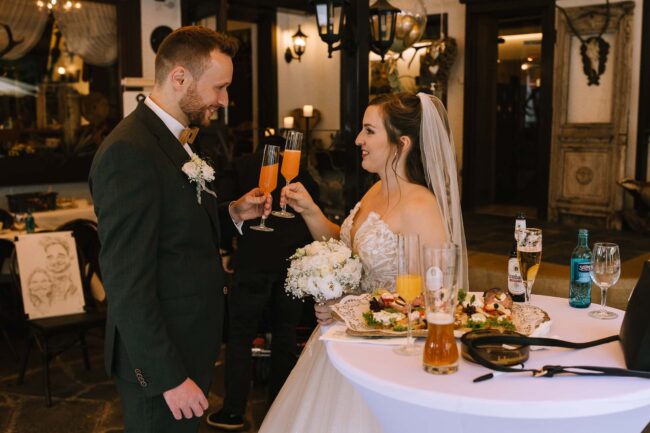 Jagdhaus im kuehl hochzeit hochzeitsfotografin iserlohn sauerland hochzeitsfotograf ruhrgebiet maerkischer kreis hochzeitslocation nrw (184)