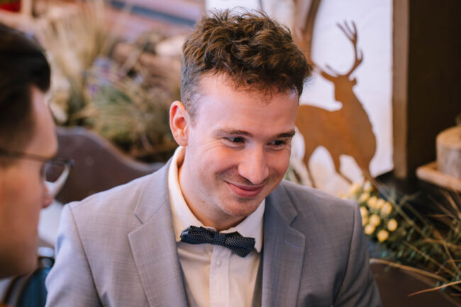 Jagdhaus im kuehl hochzeit hochzeitsfotografin iserlohn sauerland hochzeitsfotograf ruhrgebiet maerkischer kreis hochzeitslocation nrw (306)