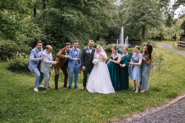 Jagdhaus im kuehl hochzeit hochzeitsfotografin iserlohn sauerland hochzeitsfotograf ruhrgebiet maerkischer kreis hochzeitslocation nrw (389)