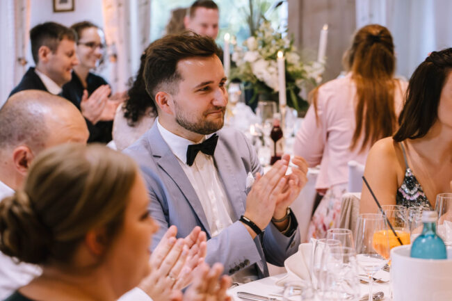 Jagdhaus im kuehl hochzeit hochzeitsfotografin iserlohn sauerland hochzeitsfotograf ruhrgebiet maerkischer kreis hochzeitslocation nrw (430)