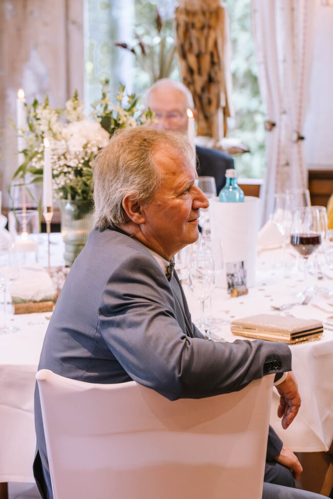 Jagdhaus im kuehl hochzeit hochzeitsfotografin iserlohn sauerland hochzeitsfotograf ruhrgebiet maerkischer kreis hochzeitslocation nrw (458)