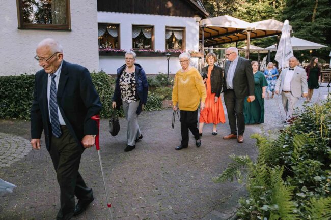 Jagdhaus im kuehl hochzeit hochzeitsfotografin iserlohn sauerland hochzeitsfotograf ruhrgebiet maerkischer kreis hochzeitslocation nrw (494)