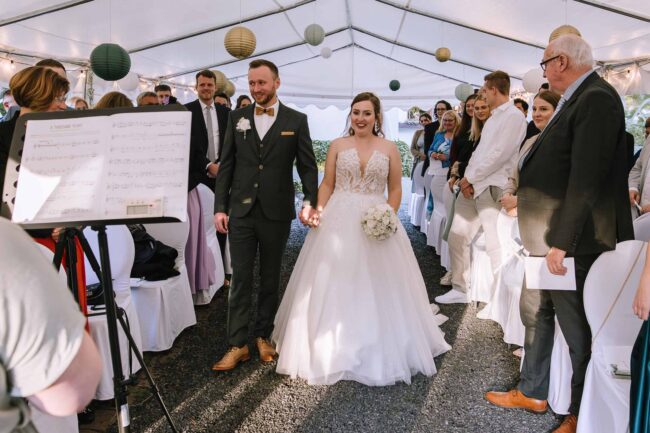 Jagdhaus im kuehl hochzeit hochzeitsfotografin iserlohn sauerland hochzeitsfotograf ruhrgebiet maerkischer kreis hochzeitslocation nrw (507)