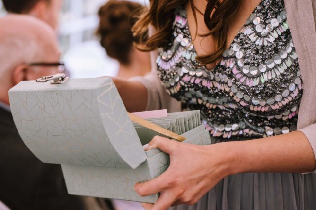 Jagdhaus im kuehl hochzeit hochzeitsfotografin iserlohn sauerland hochzeitsfotograf ruhrgebiet maerkischer kreis hochzeitslocation nrw (603)