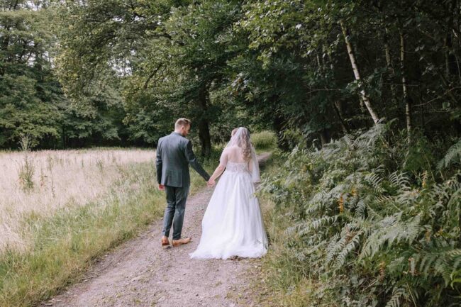 Jagdhaus im kuehl hochzeit hochzeitsfotografin iserlohn sauerland hochzeitsfotograf ruhrgebiet maerkischer kreis hochzeitslocation nrw (66)