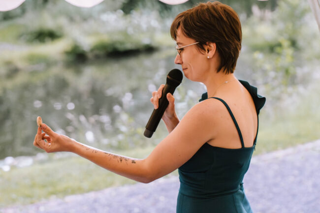 Jagdhaus im kuehl hochzeit hochzeitsfotografin iserlohn sauerland hochzeitsfotograf ruhrgebiet maerkischer kreis hochzeitslocation nrw (722)